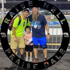 Meet your Posher, Devin